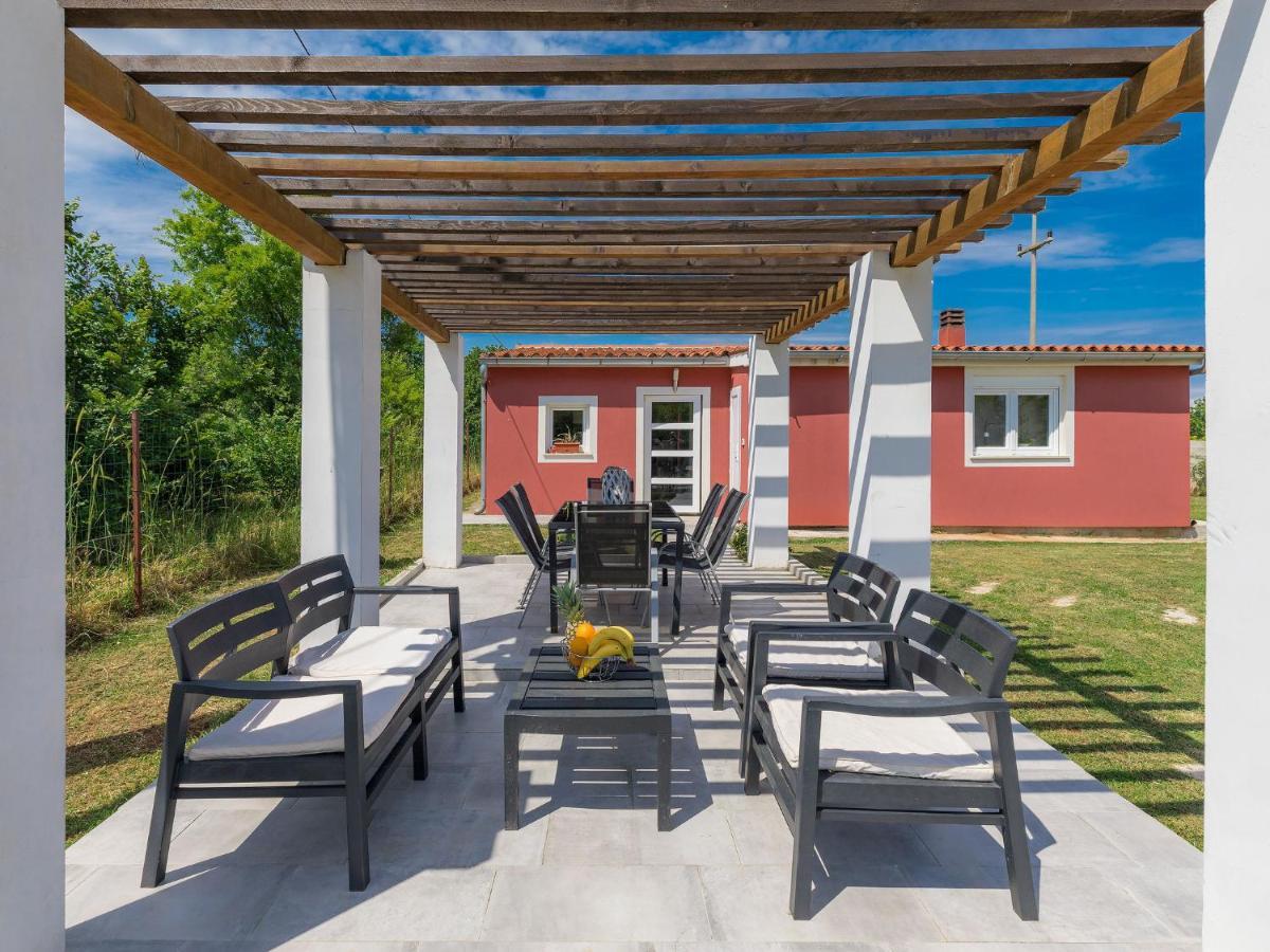 Holiday Home Alma By Interhome Sisan Ngoại thất bức ảnh