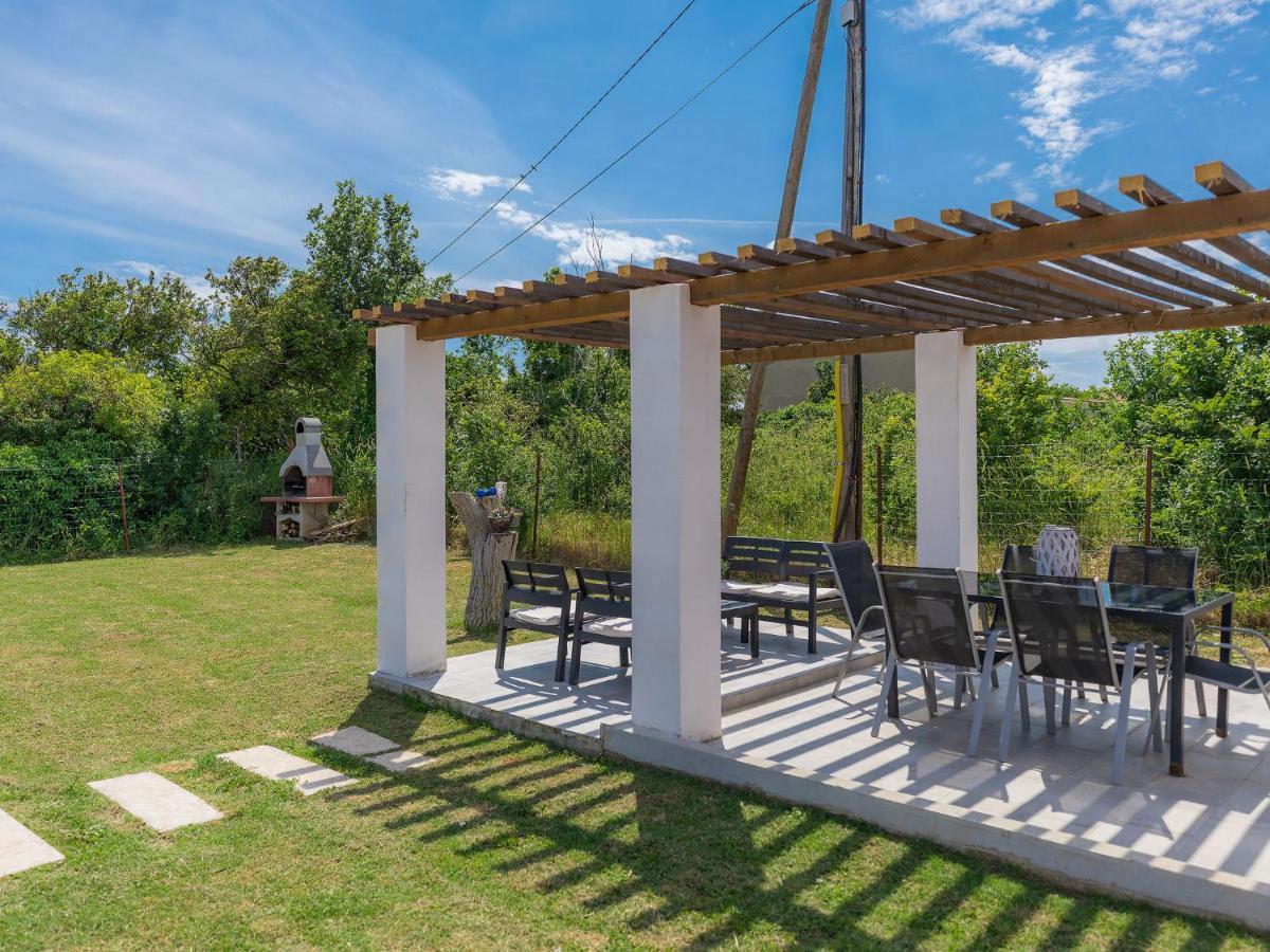 Holiday Home Alma By Interhome Sisan Ngoại thất bức ảnh